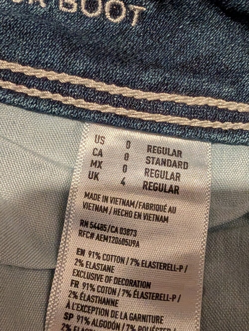 American Eagle Y2K Kick Butt Super Stretch Low Rise Boot Cut Jeans 28" Waist - Picture 8 of 9